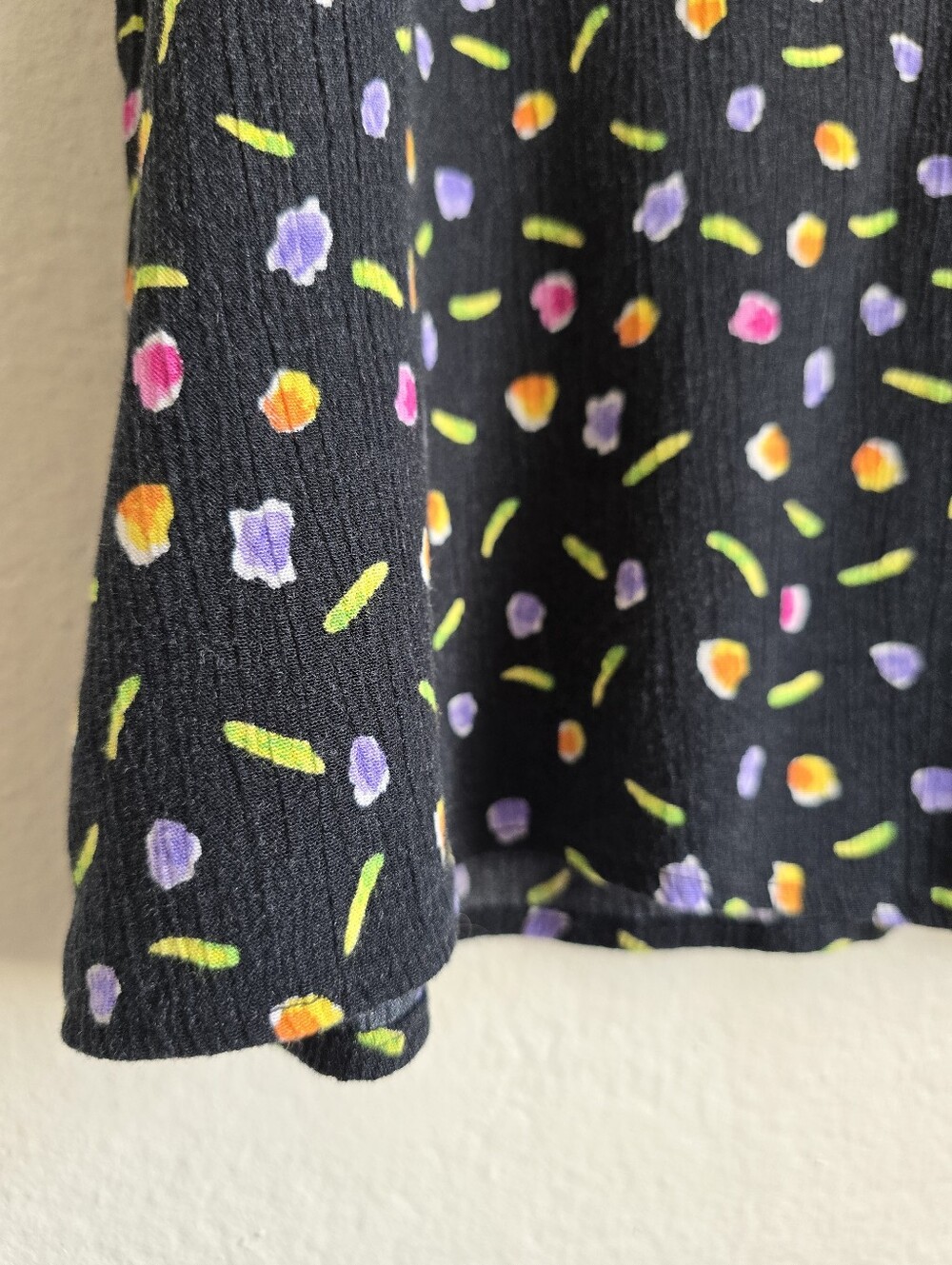 🌈90's Confetti Bright Abstract Floral Polka Dots Button Up Vintage Top🌈 - Picture 5 of 8